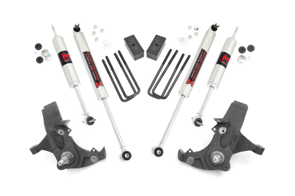 GMC C1500 Suspension Lift Kit - Rough Country - 4 Inch Lift Kit | M1 - '88-'99